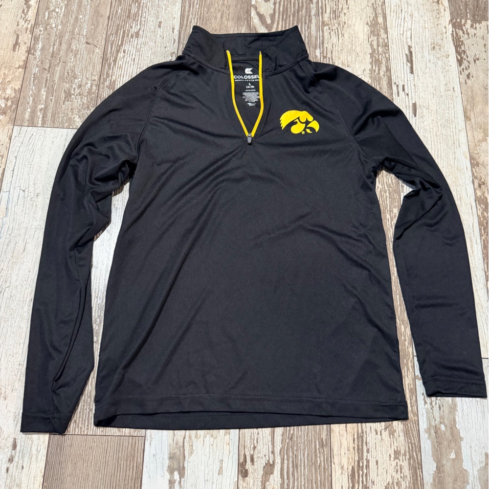 Iowa Hawkeyes Youth Large (16-18) 1/4 zip Long Sleeve Athletic Tee